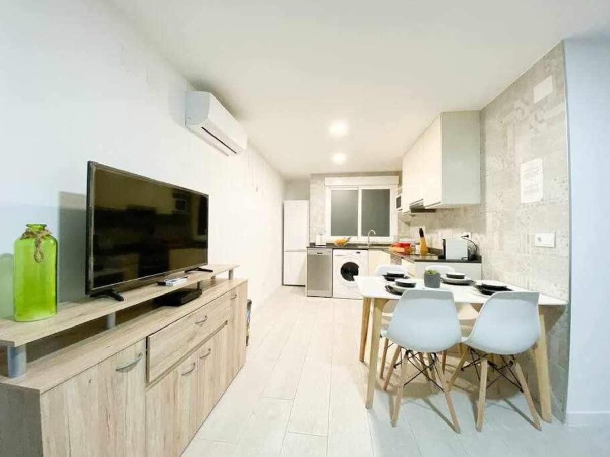 Apartment In Alicante Downtown/El Postiguet Beach ภายนอก รูปภาพ